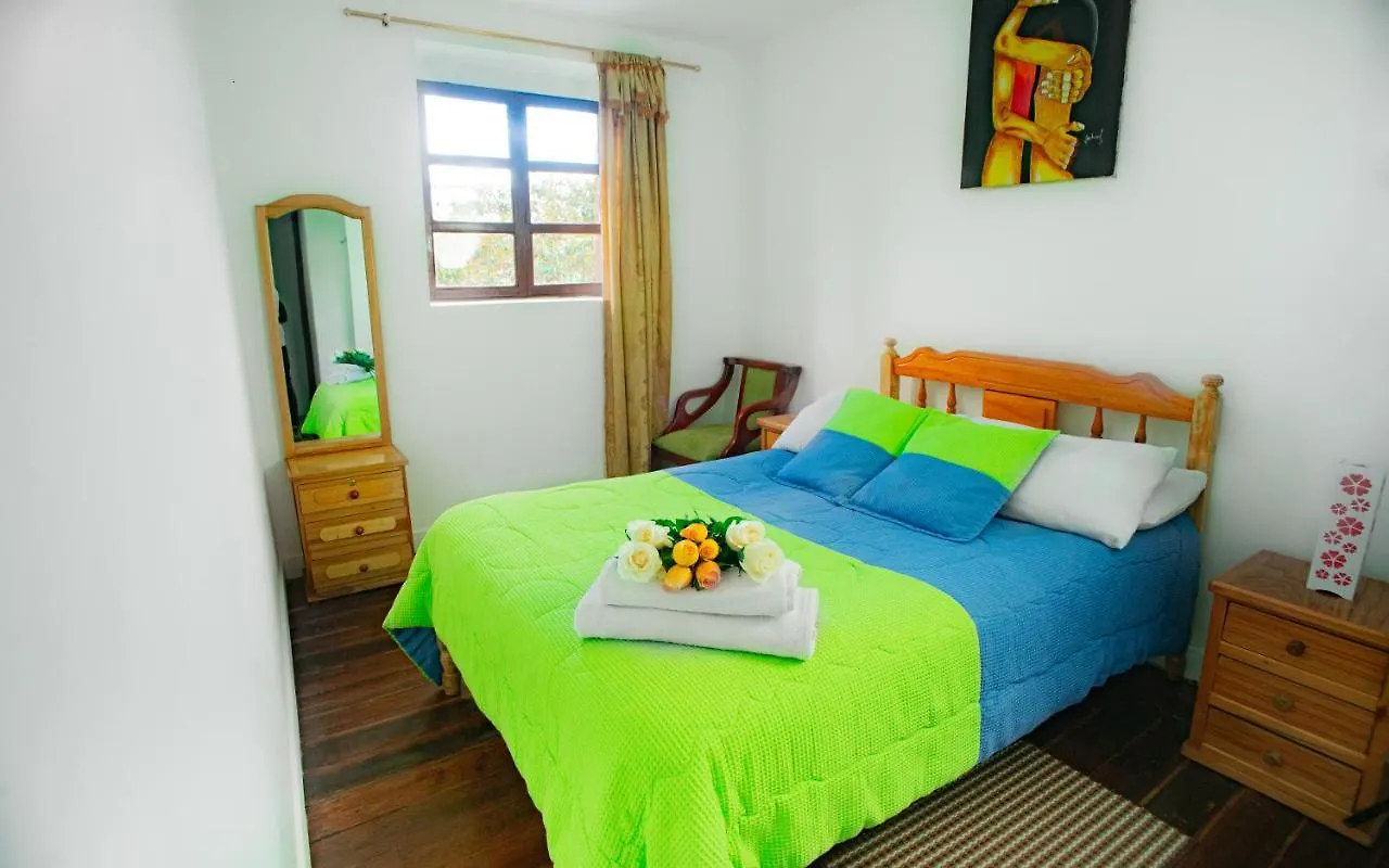 Colonial House Inn Quito