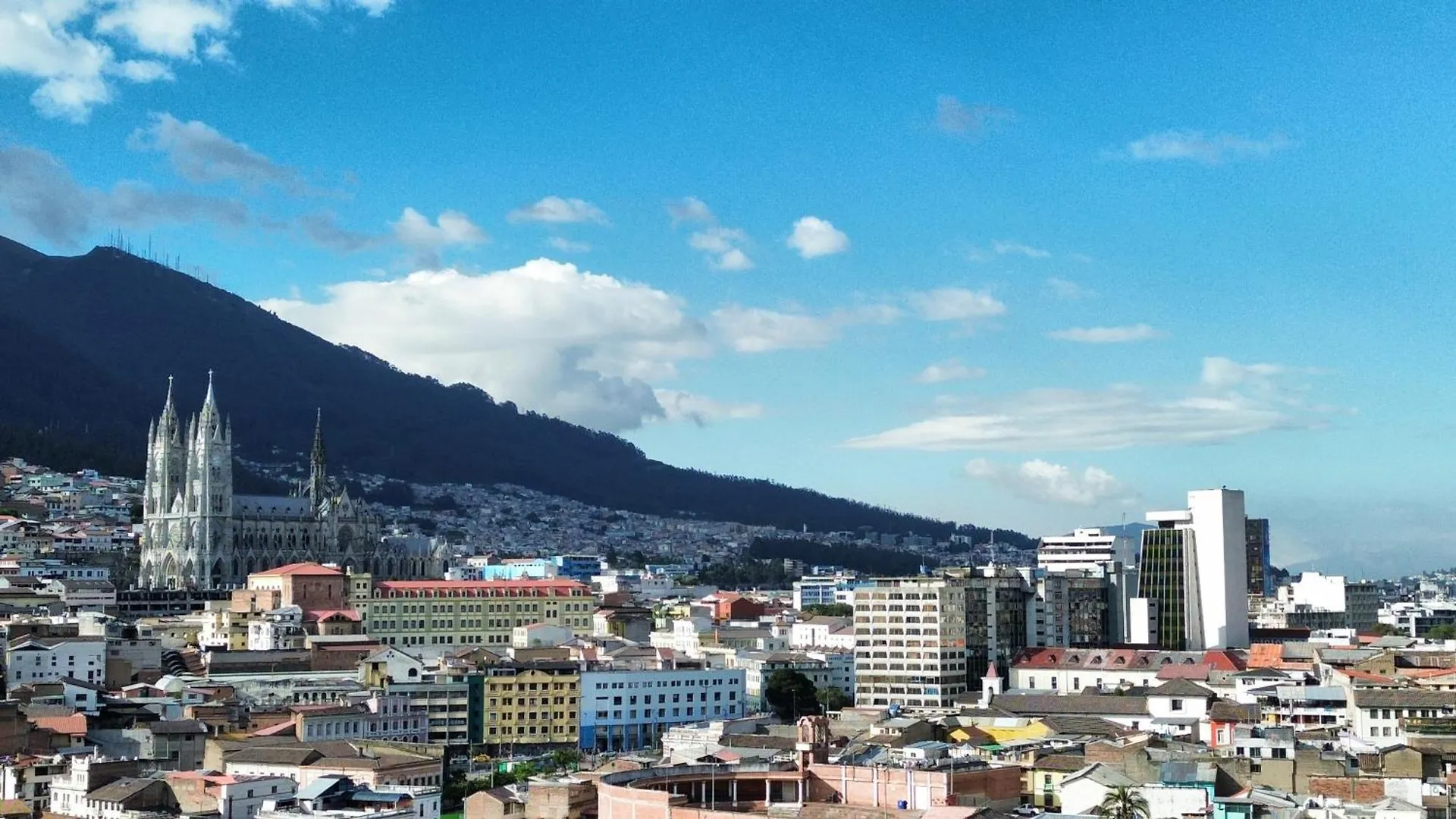 Colonial House Inn Quito